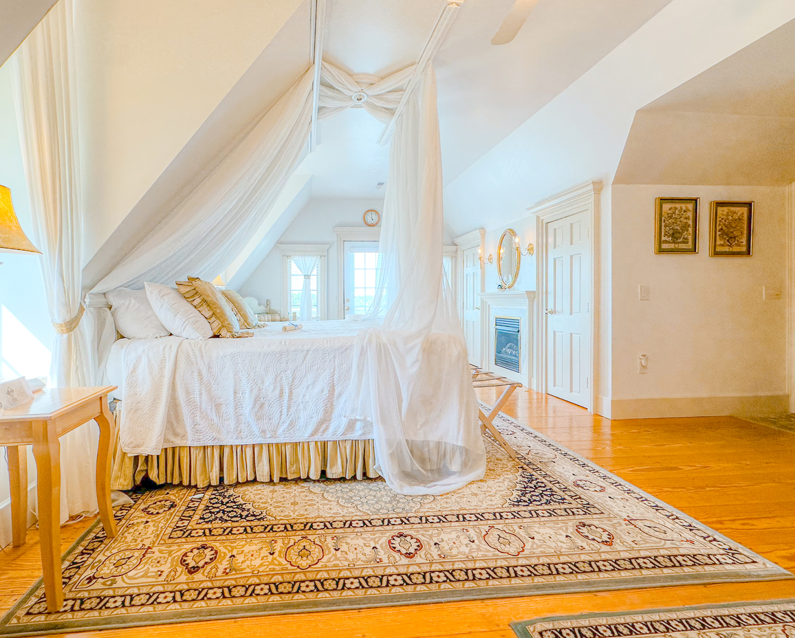 Second image of the bed in the Gable Room.