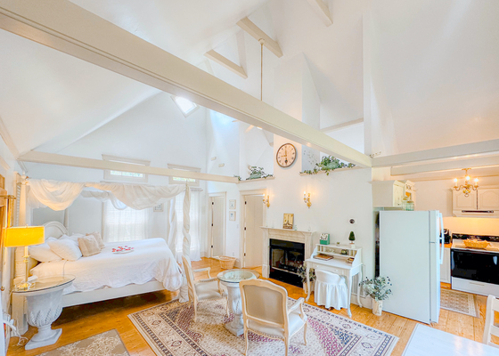 Springhouse Cottage